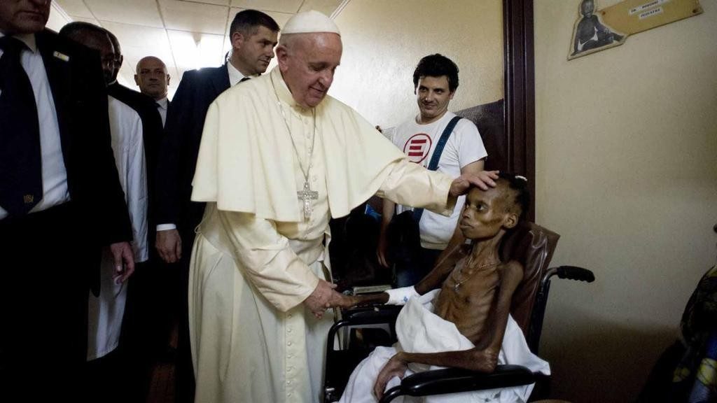 Kard Krajewski Zainauguruje Papieski Szpital W Bangui Vatican News